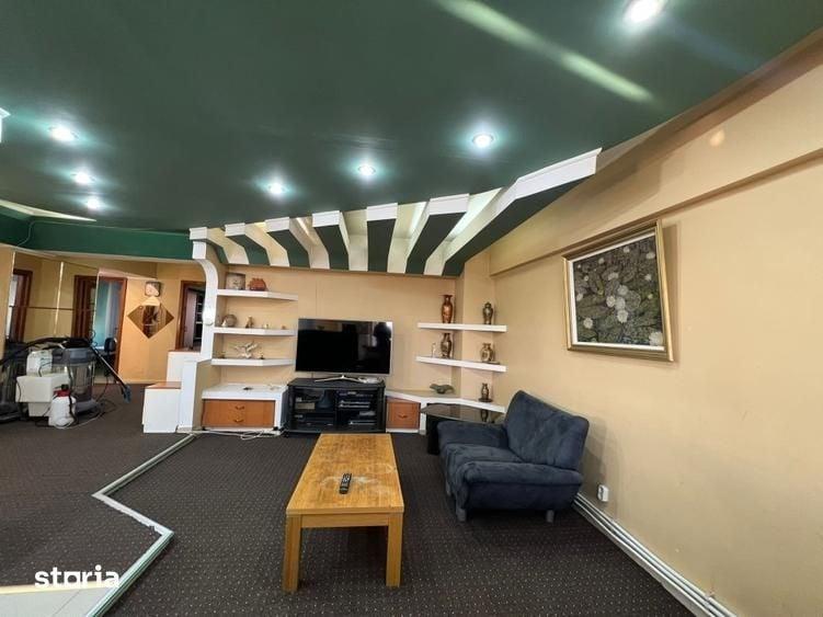 Apartament cu 4 camere în Ultracentral