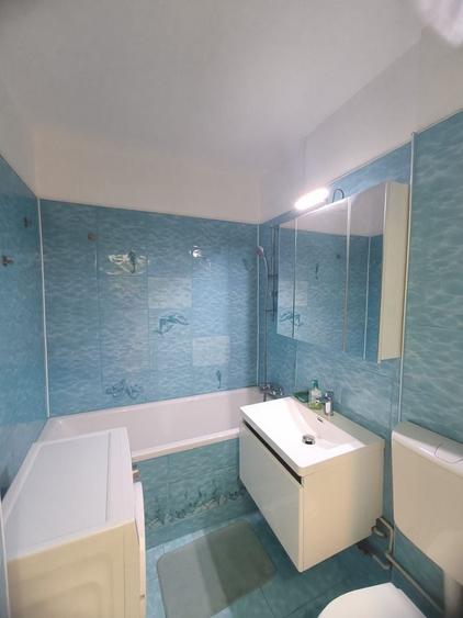 Apartament cu 2 camere semidecomandat în Crângași