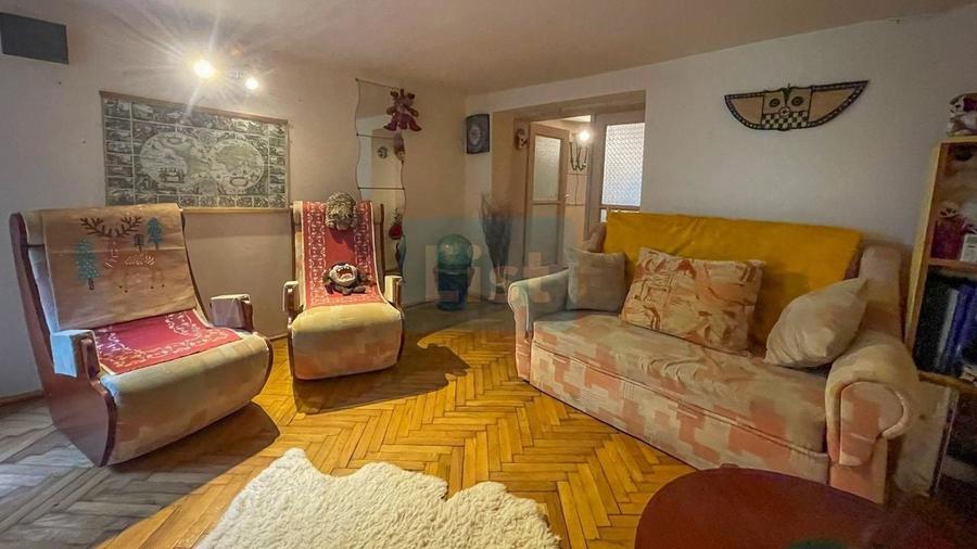 Casă cu 5 camere cu Canalizare în Muncitoresc