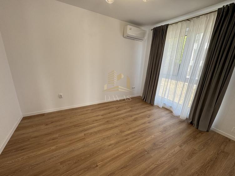 Duplex cu 4 camere cu Canalizare în Iris