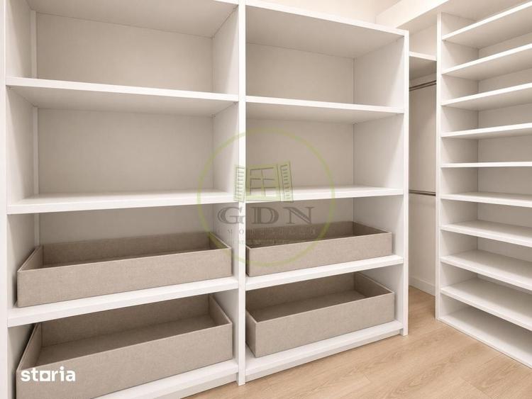 Apartament cu 3 camere decomandat în Pajura