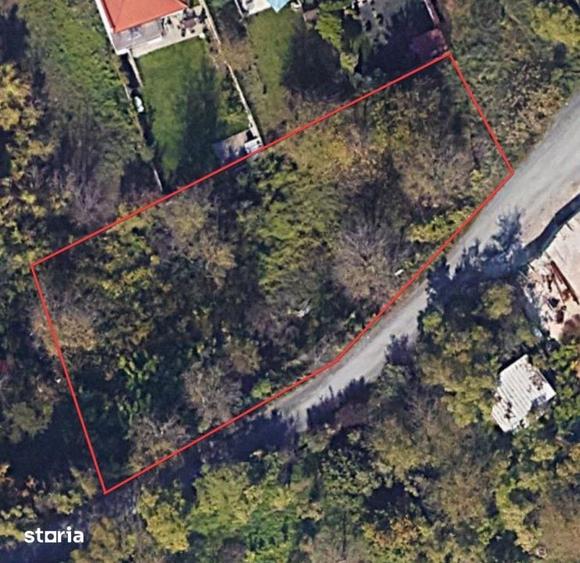 Teren de 1215 mp, în Gruia