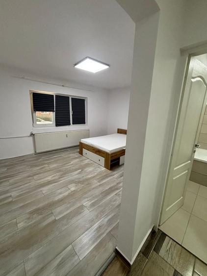 Garsonieră decomandată, mobilată în Aradului