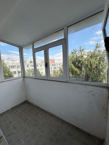 Apartament cu 2 camere semidecomandat în Țiglina 1