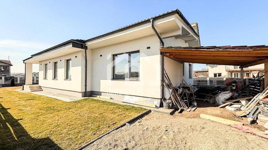 Casă cu 1 camere cu Teren 524 Mp în Jucu