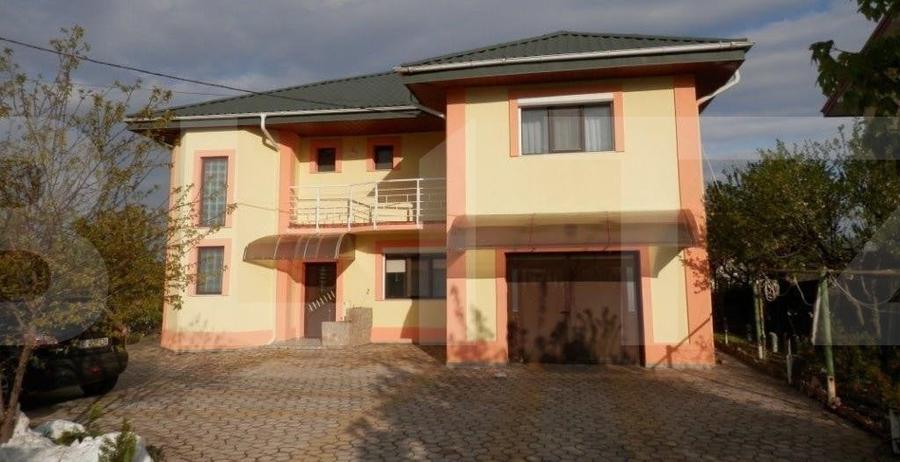 Casă individuală cu 5 camere cu Garaj în Vișan