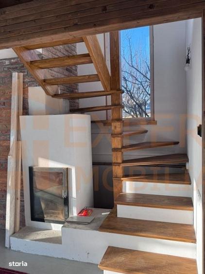 Casă cu 4 camere în Central