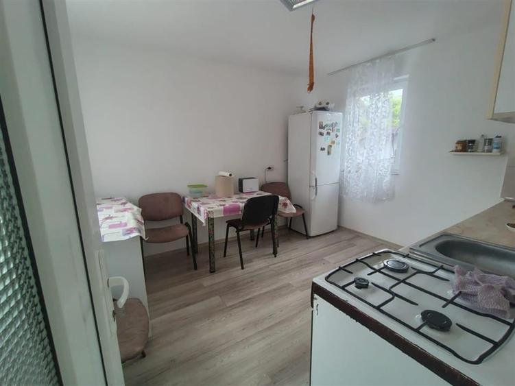 Casă individuală cu 5 camere cu Teren 1600 Mp în Moara
