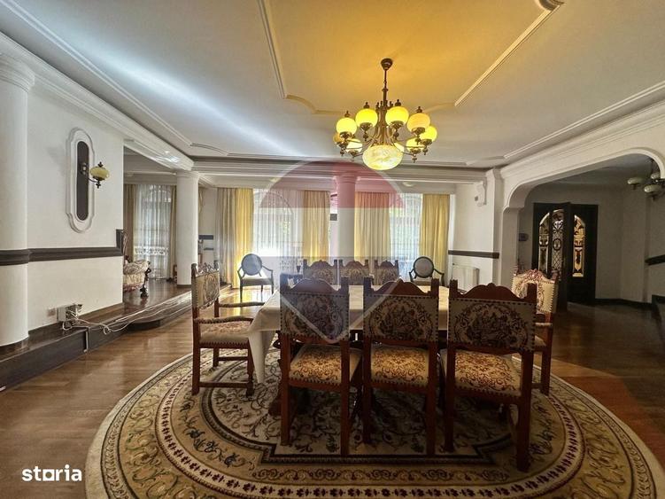 Casă cu 4 camere în Săftica