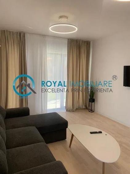 Apartament cu 3 camere decomandat, mobilat în Albert