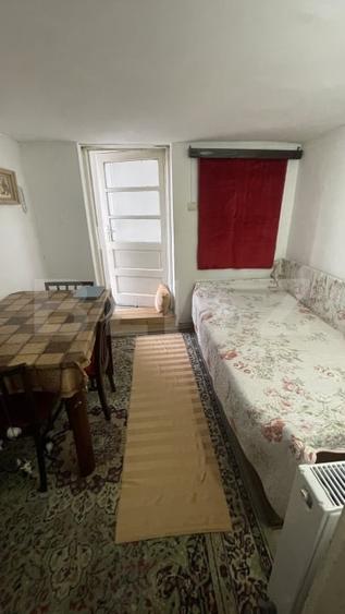 Casă individuală cu 4 camere cu Canalizare în Trivale
