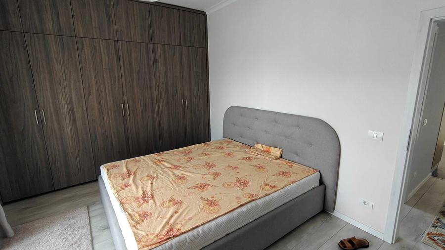 Apartament cu 2 camere semidecomandat în Giroc