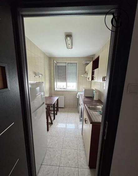 Apartament cu 2 camere nedecomandat, mobilat în Dristor