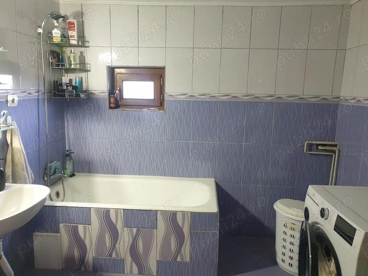 Casă cu 3 camere cu Teren 800 Mp în Dofteana