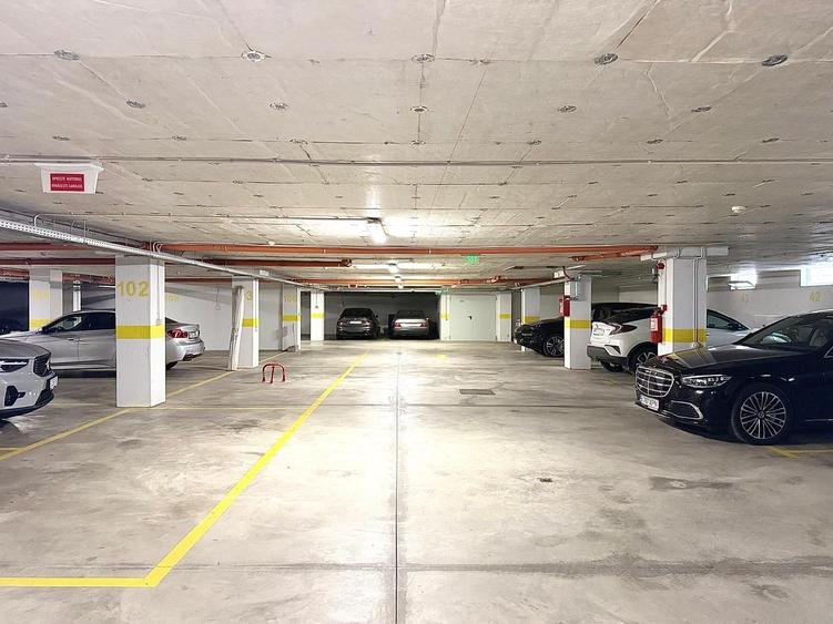 Apartament cu 2 camere decomandat în Pipera