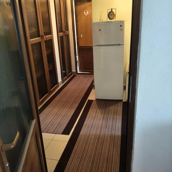 Apartament decomandat 2 Camere, 5 minute Mall si 2 minute Liceul Ecaterina, bloc cu acoperis - 2