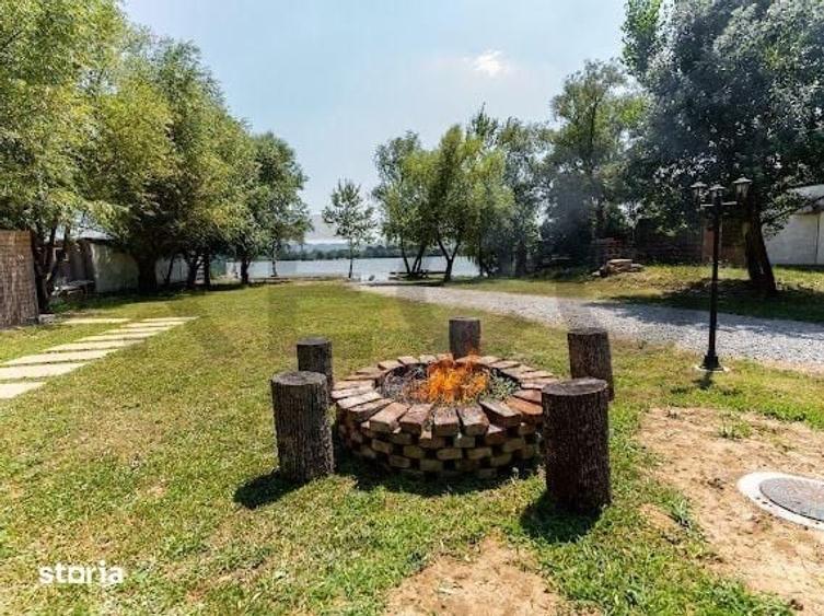 Spațiu comercial, de 50 mp, în Pojejena