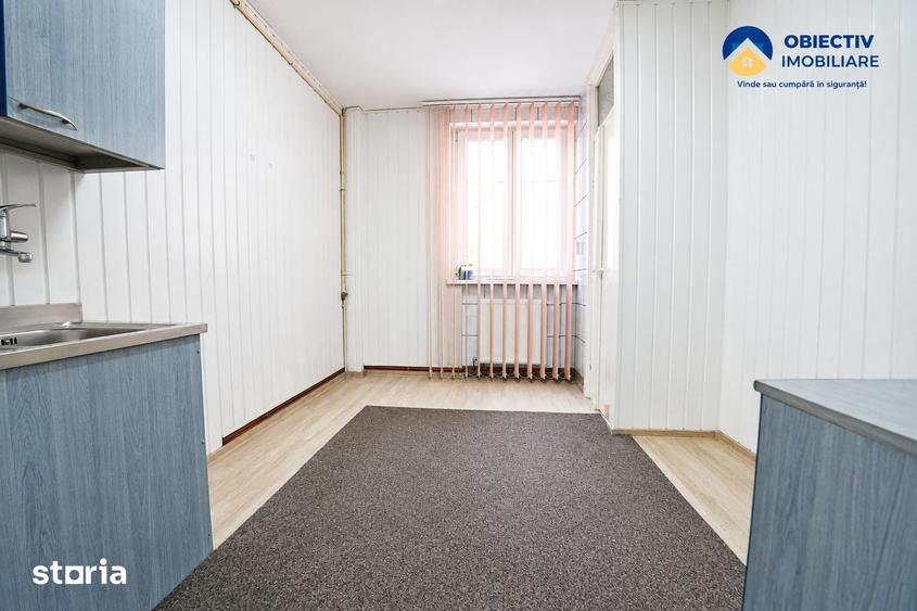 Apartament cu 4 camere în Central