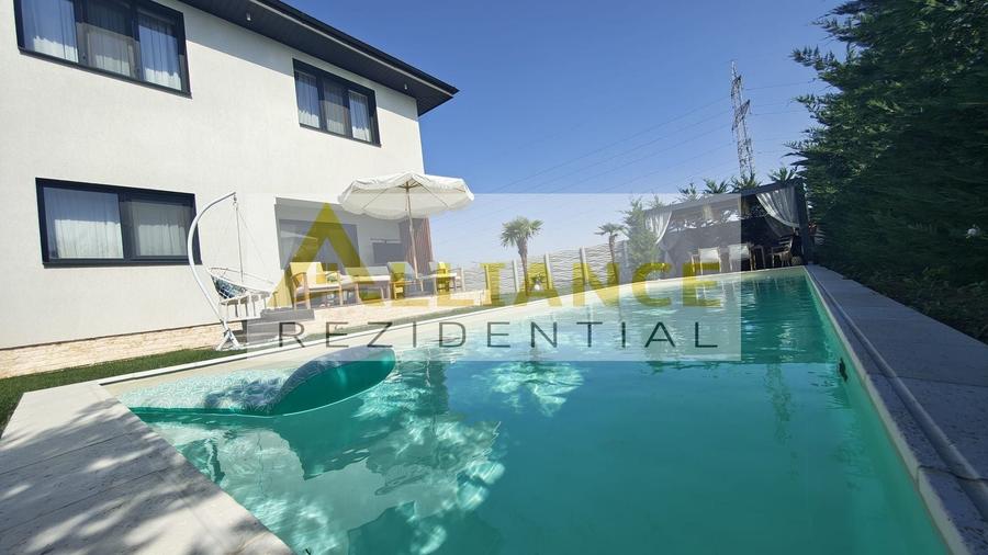 Casă individuală cu 4 camere cu Piscina în Berceni
