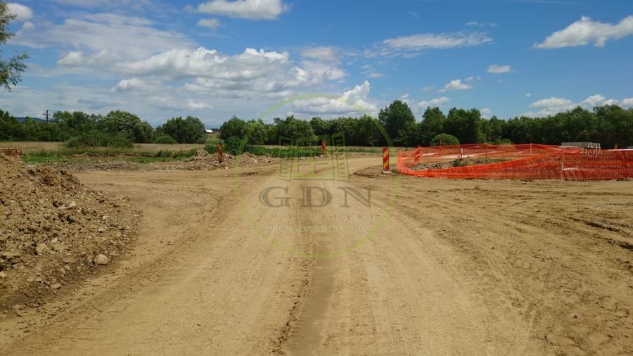Teren agricol extravilan de 1800 mp, în Avrig