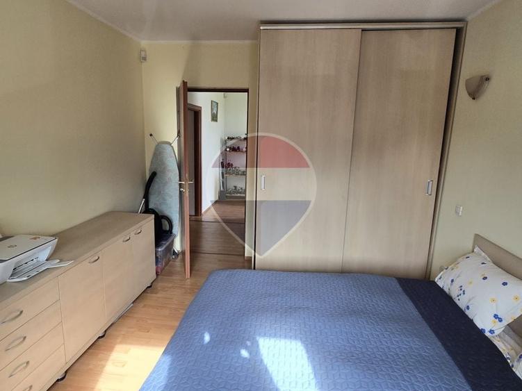 Casă individuală cu 4 camere cu Teren 273 Mp în Ferentari