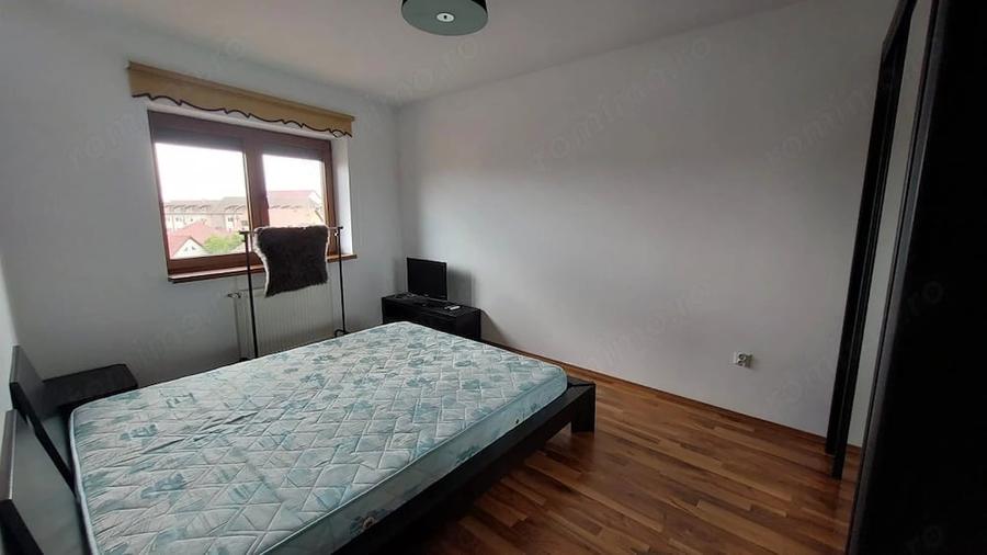 Apartament cu 3 camere decomandat în Ștrand