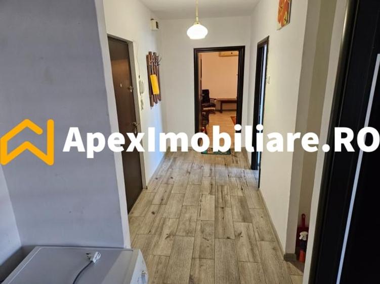 Apartament cu 2 camere decomandat, mobilat în Sebastian