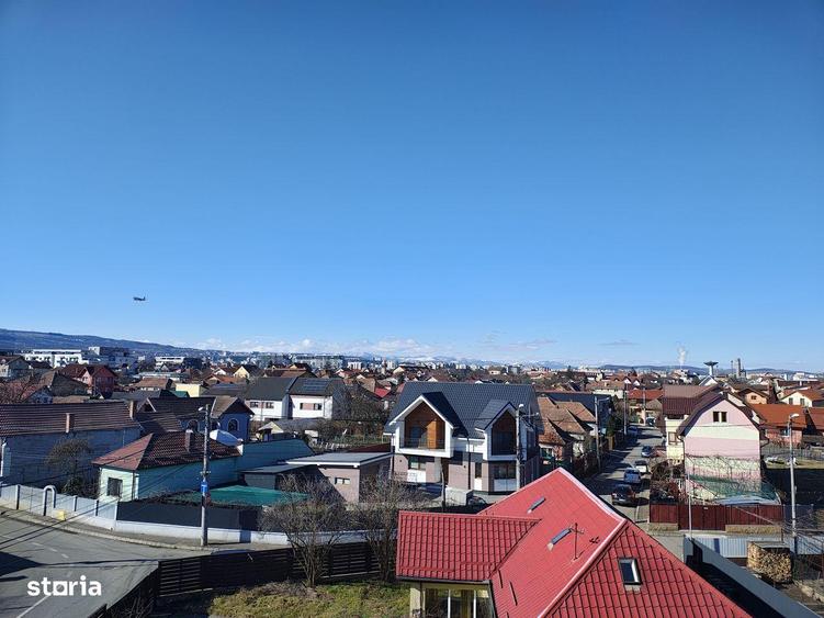 De vanzare Apartament 200 mp,pe 2 nivele - 12