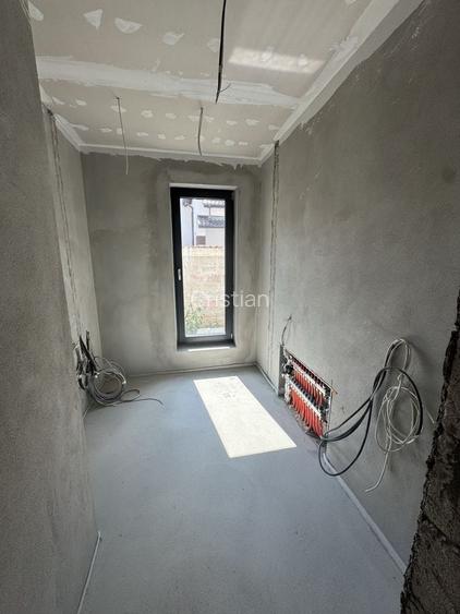 Casa de vanzare Micro 3 / PUZ aprobat si Autorizatie Clinica Stomatologica 5 cabinete