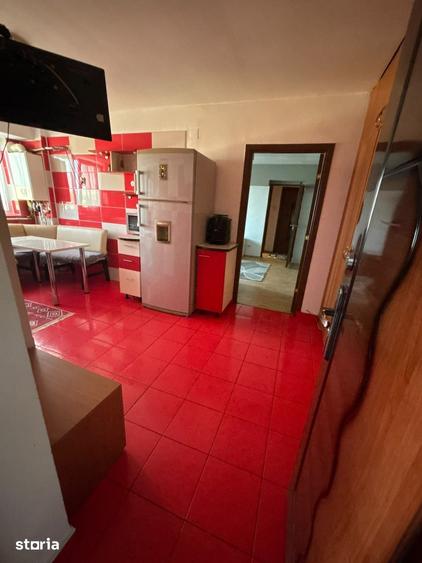 Apartament cu 2 camere semidecomandat în Unirii Sud
