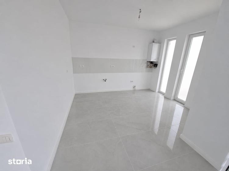 Casă cu 3 camere cu Teren 350 Mp în Berceni