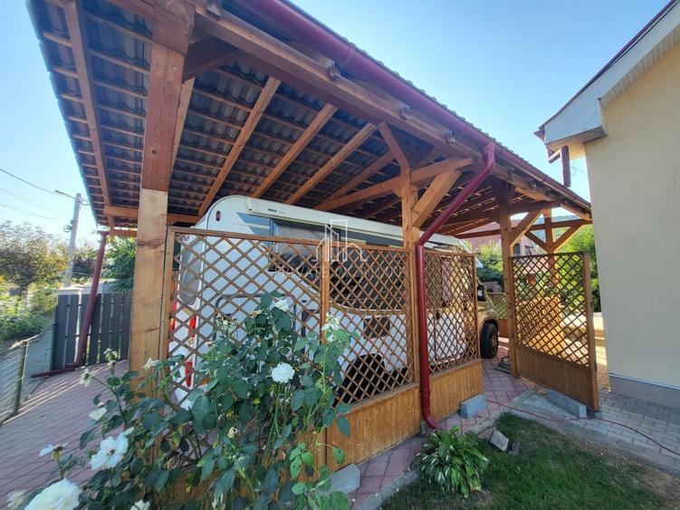 Casă individuală cu 4 camere cu Canalizare în Exterior Nord