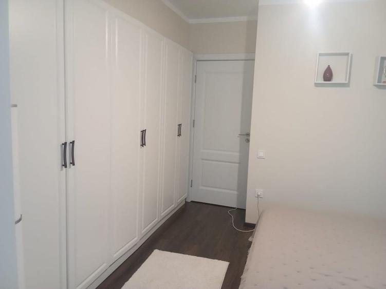 Apartament cu 2 camere decomandat în Democrației