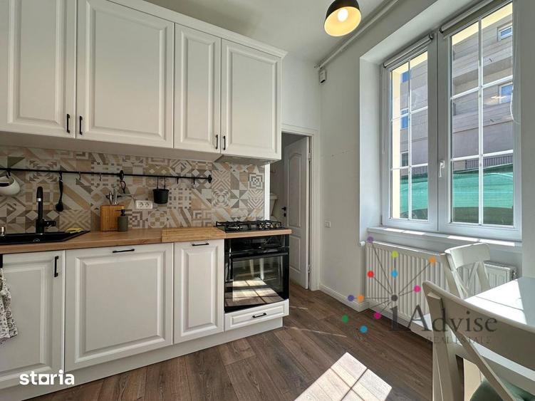 Apartament cu 3 camere, mobilat în Centrul Istoric