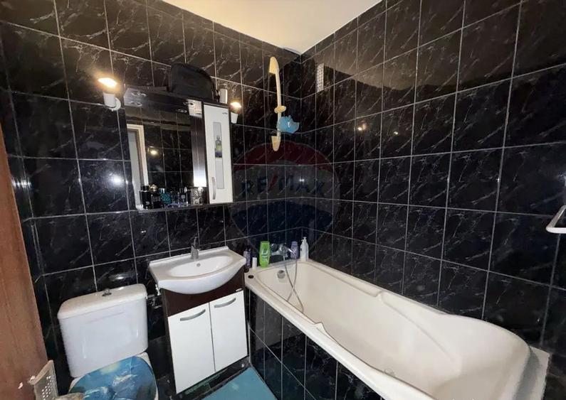 Apartament cu 2 camere semidecomandat, mobilat în Iancului