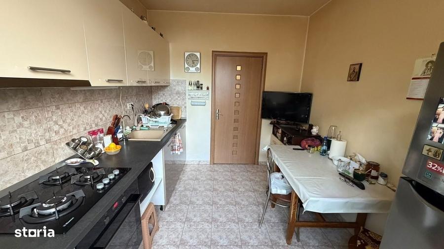 Apartament cu 2 camere decomandat în Giurgiului