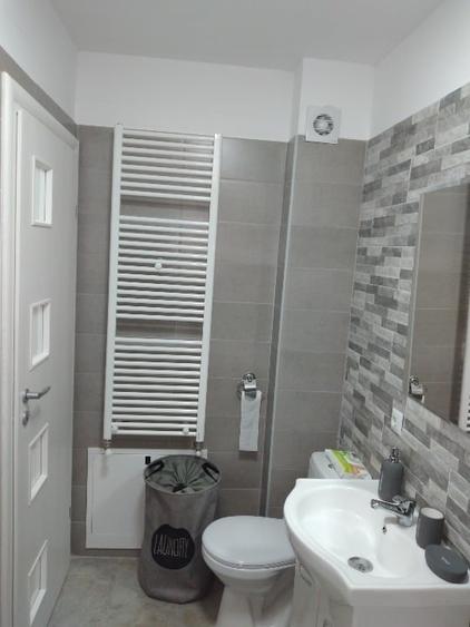 Apartament cu 2 camere decomandat în Tătărași
