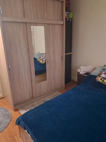 Apartament cu 2 camere semidecomandat în Strei