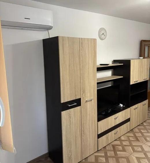 Apartament cu 2 camere decomandat în Colentina