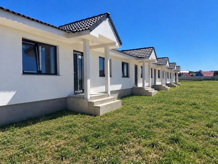 Casă cu 3 camere în Oșorhei