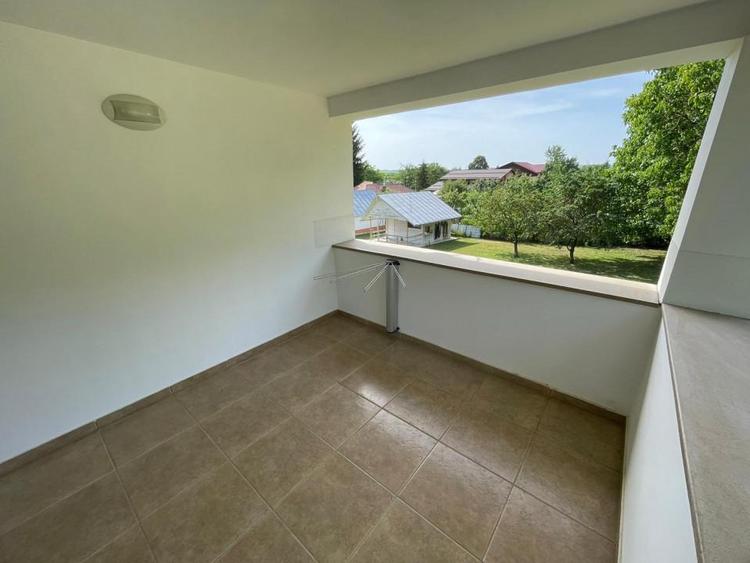 Casă individuală cu 5 camere cu Teren 1716 Mp în Gâlmeia