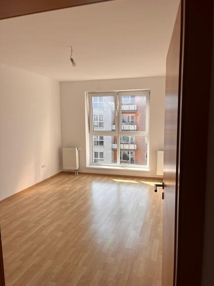 Apartament cu 2 camere decomandat în Avantgarden