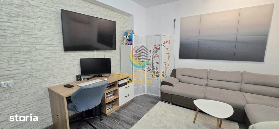Apartament 3 camere- curte in proprietate - 1