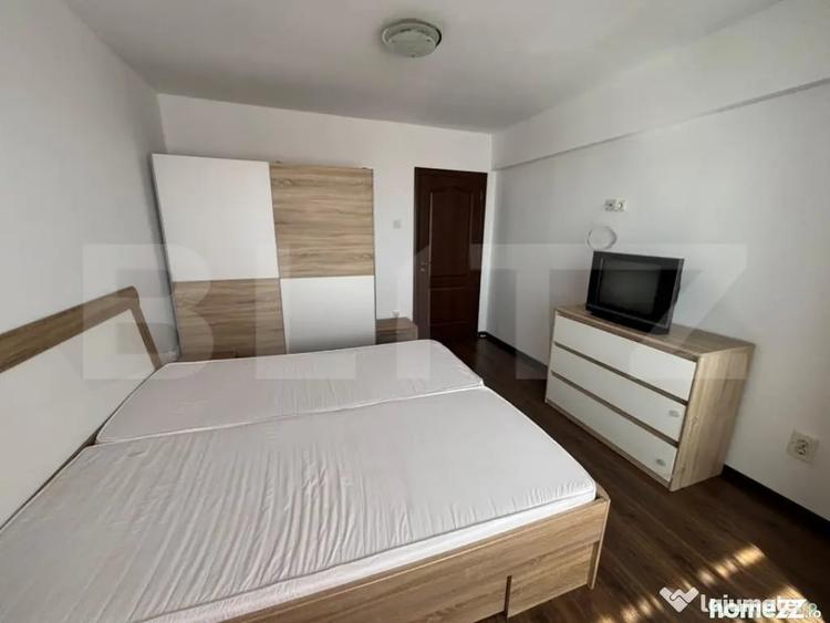 Apartament cu 3 camere decomandat în Gheorghe Doja