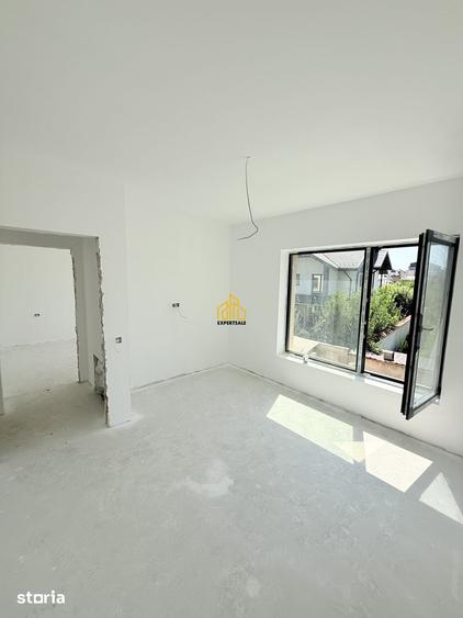 Casă cu 4 camere cu Teren 304 Mp în Central