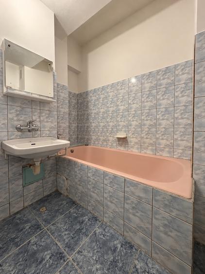 Apartament cu 3 camere decomandat în Ultracentral