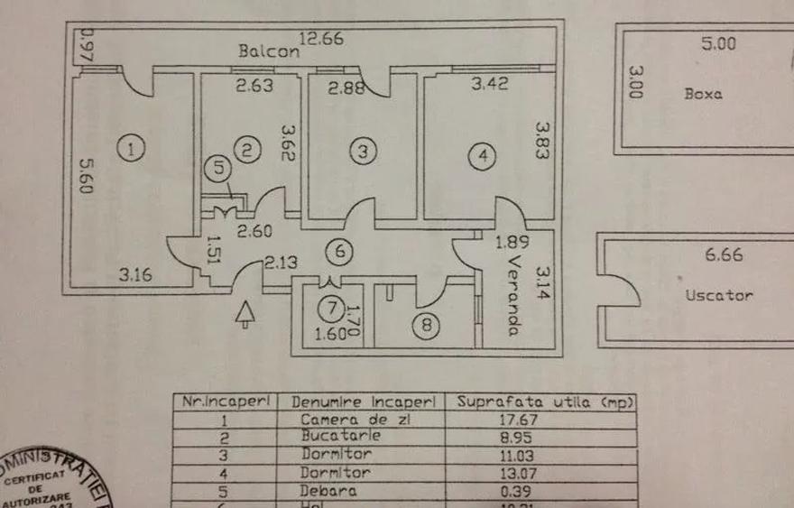 Apartament cu 3 camere decomandat în Călărași