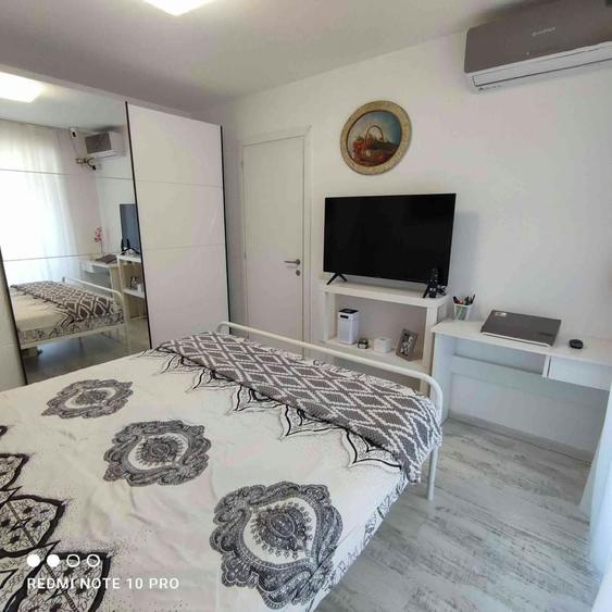 Apartament cu 2 camere decomandat, mobilat în Berceni
