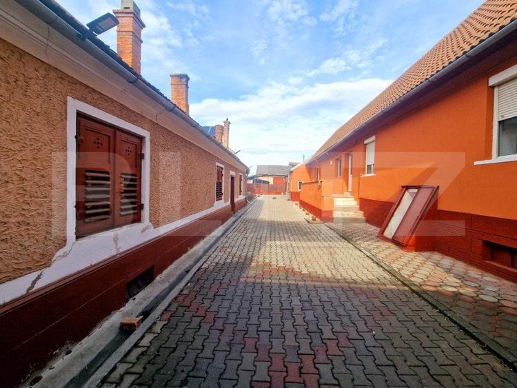 Casă individuală cu 4 camere cu Canalizare în Feldioara