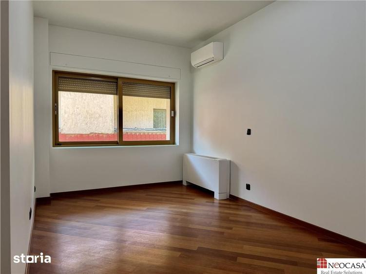 Apartament cu 5 camere în Primăverii